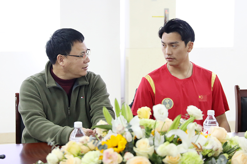 携手共启 健康“味”来丨邓智舰&中坝品牌代言签约仪式圆满举行